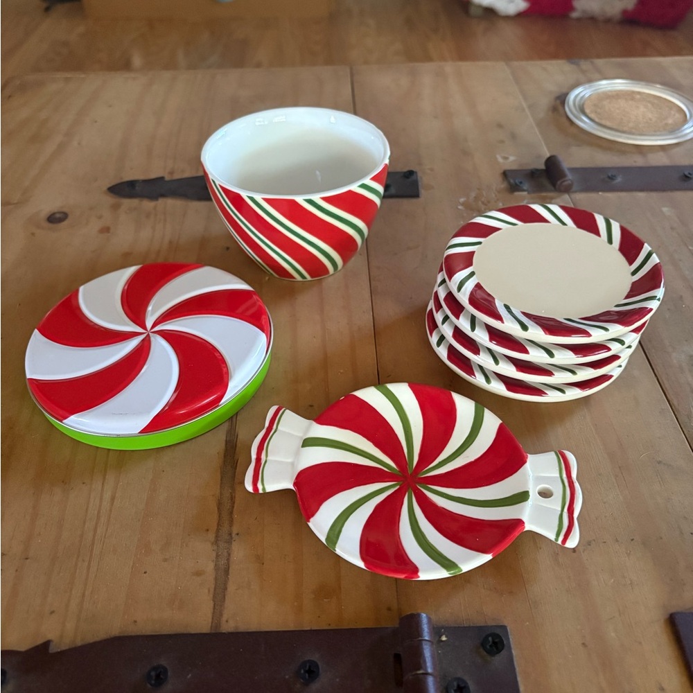 Peppermint Dishes